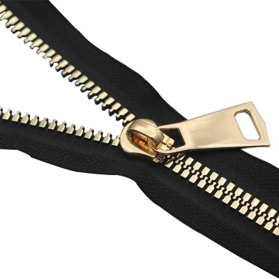 Size 10 imitation metal zipper coarse tooth code bar resin zipper leather goods luggage durable rubber tooth zipper in stock