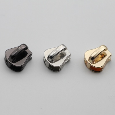 Manufacturer Spot Pull Head Wholesale 5# Resin Elephant Trunk Scalp Set Single Pull Head Bag Metal Zipper Head