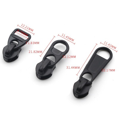 New and unique spot wholesale No. 5 front and back nylon pull head imitation Y pull piece luggage and leather goods fat zipper pull head