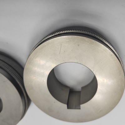 数控加工、CNC加工、内外圆磨偏心轴曲轴、五金配件定制镜面加工