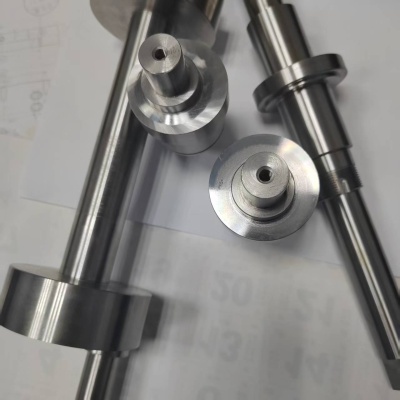 数控加工、CNC加工、内外圆磨偏心轴曲轴、五金配件定制